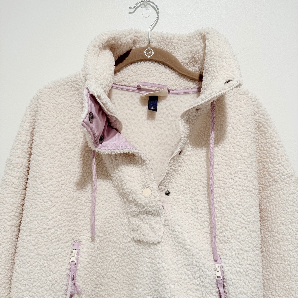 Universal Thread Sherpa Pullover Size Medium - image 3